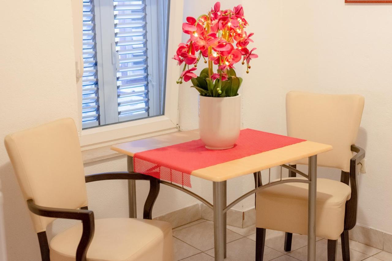 Damira Rooms Split Bagian luar foto